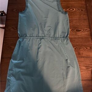 Athleta Green Sleeveless Asymmetrical Sheath Dress